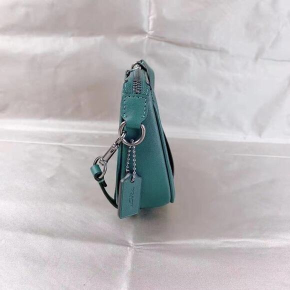 COACH C7362 NOLITA 19 IN SIGNATURE LEATHER IN FOREST